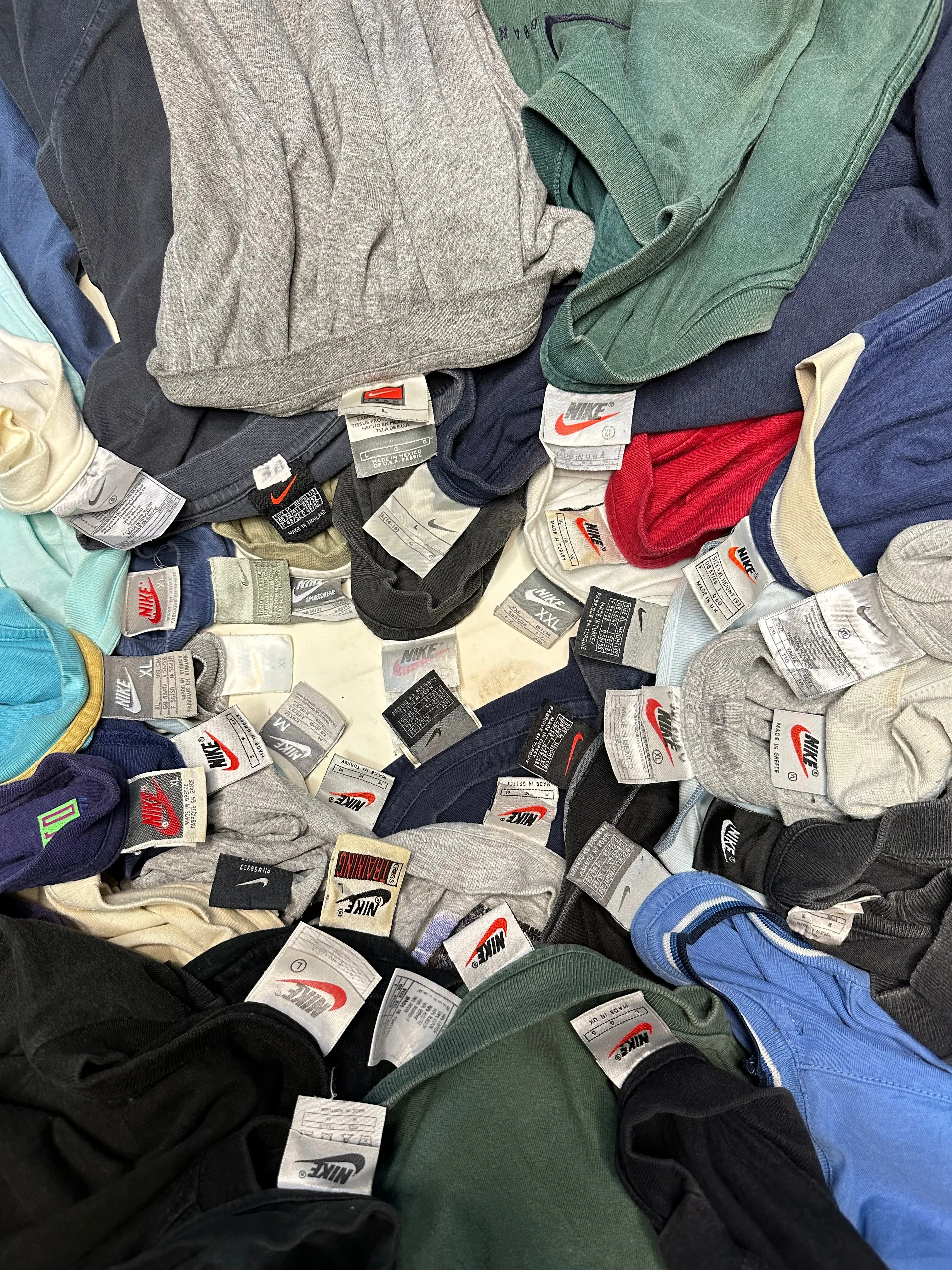 Authentic vintage nike tshirts 42 piece