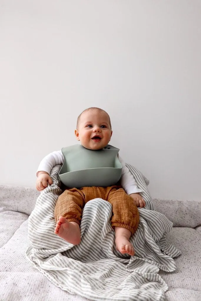 Silicone Bibs - (Assorted Prices)