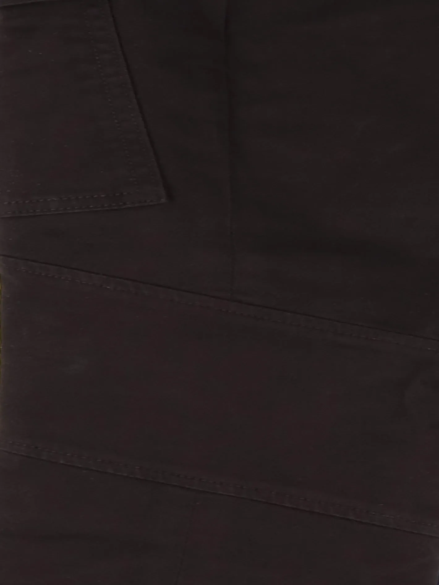 zipped-ankle cargo trousers
